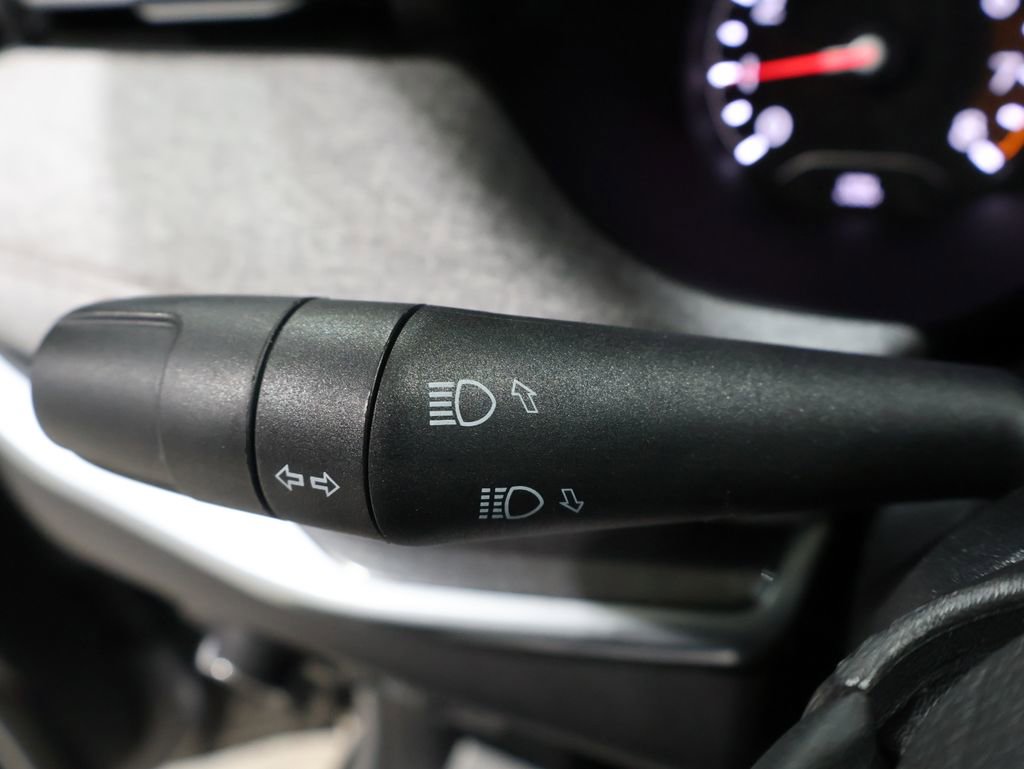 Certified 2023 Jeep Compass Latitude image 39