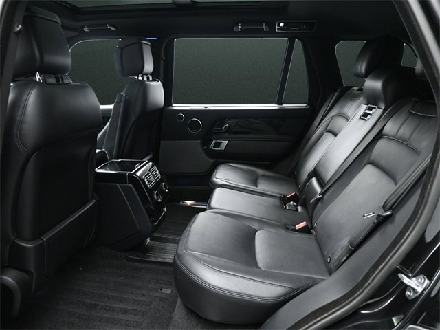 Used 2020 Land Rover Range Rover Long Wheelbase HSE image 16