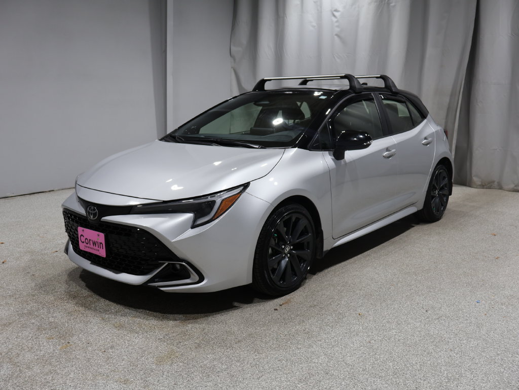 Certified 2026 Toyota Corolla XSE FWD image 6