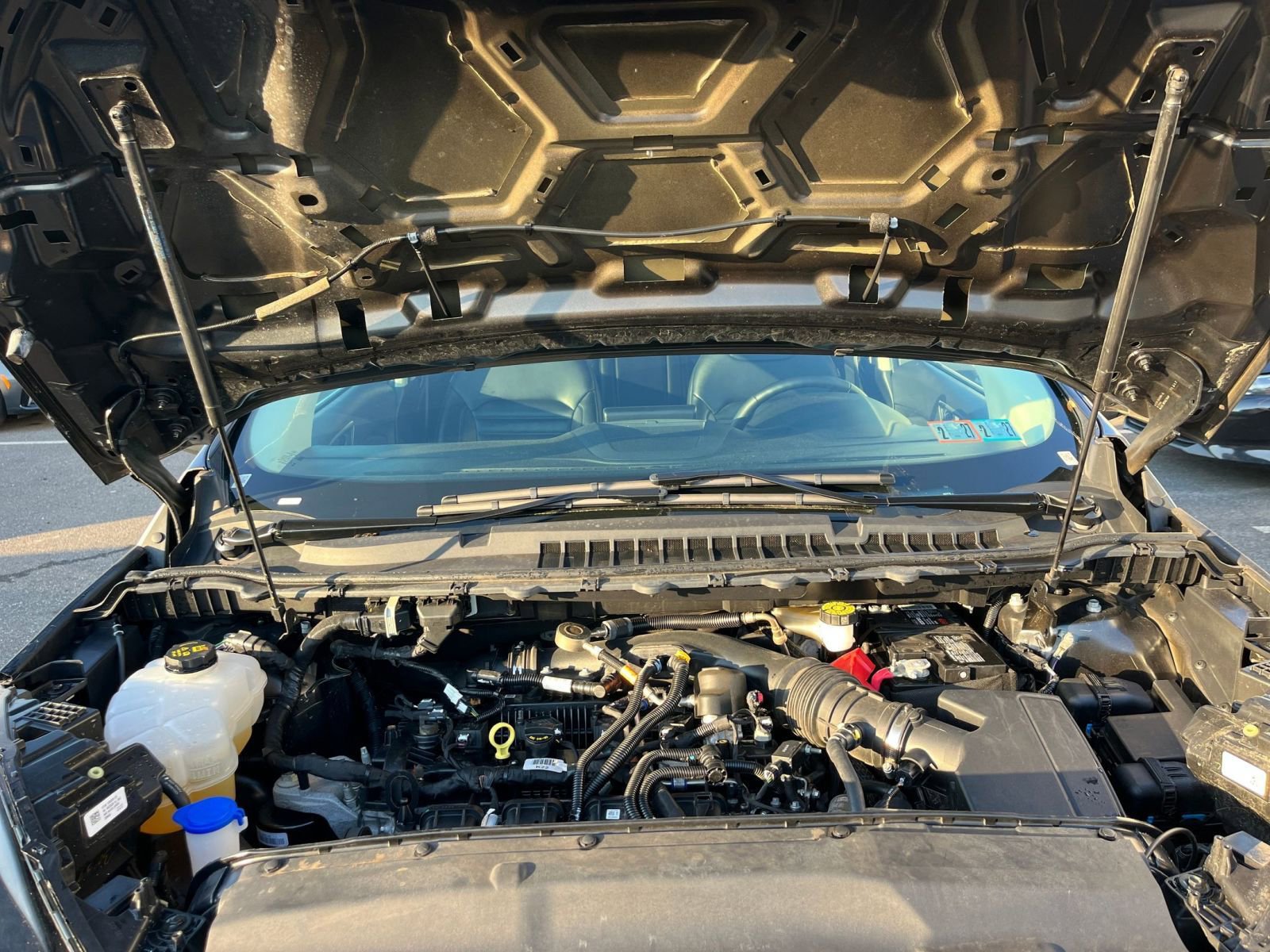 Used 2024 Ford Edge SEL image 32