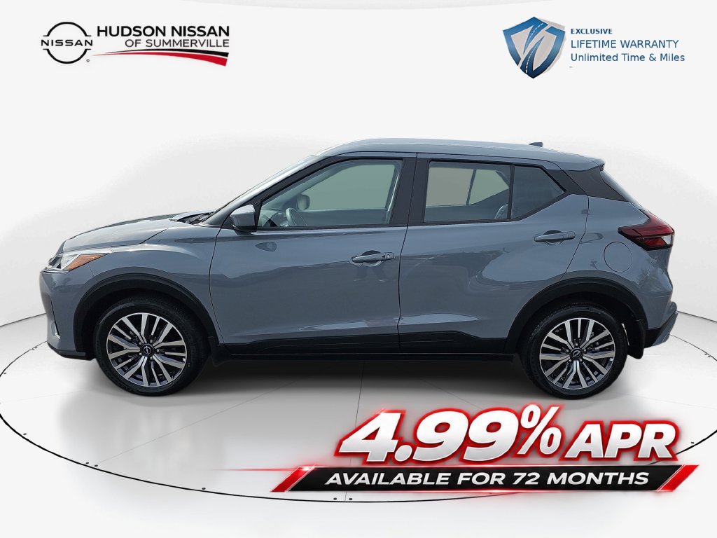 Used 2024 Nissan Kicks SV FWD image 11