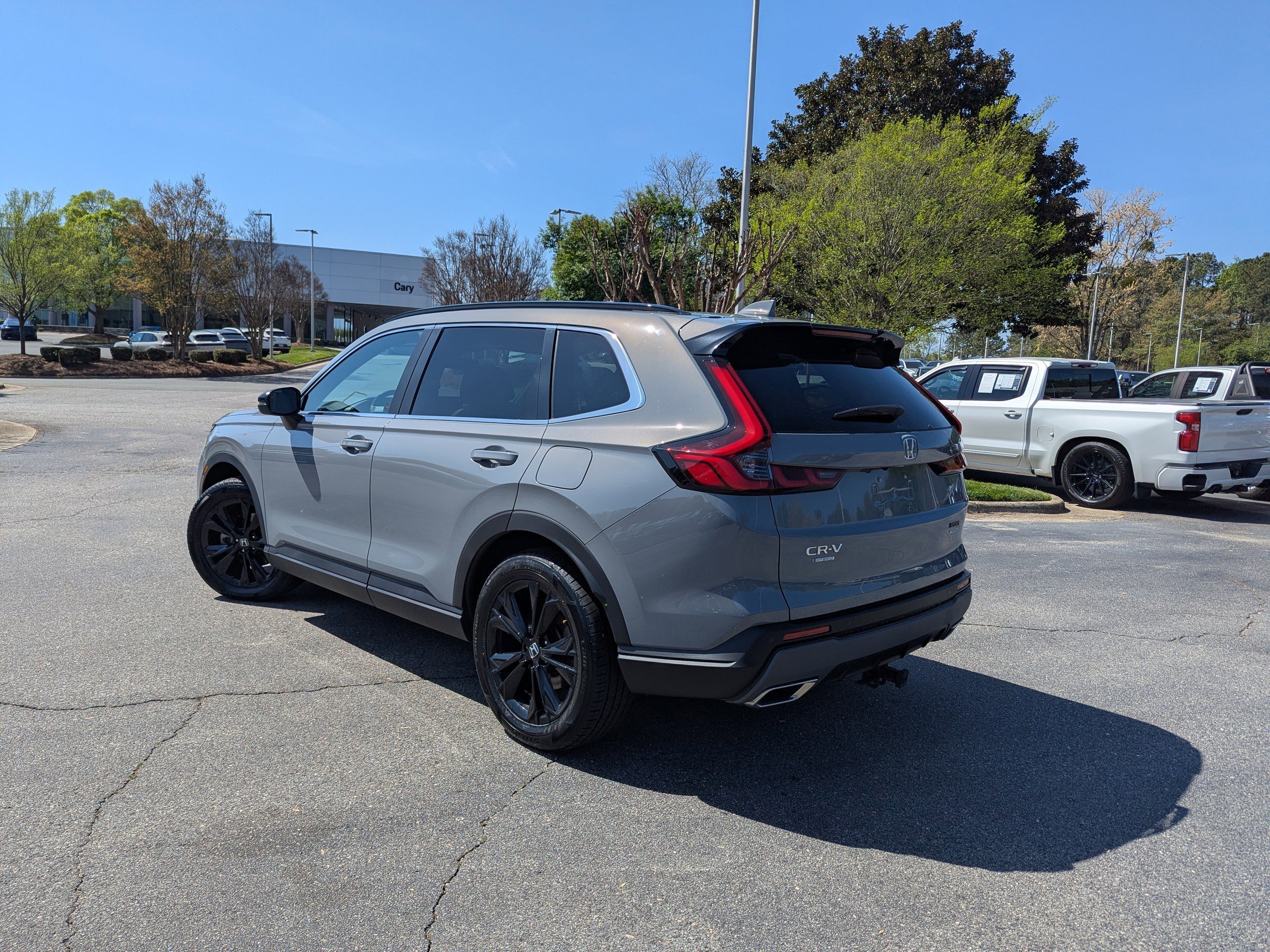 Used 2024 Honda CR-V Sport Touring image 7