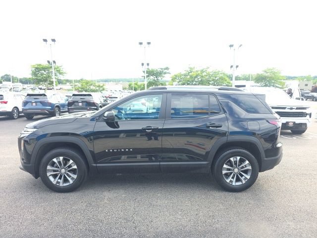 Used 2025 Chevrolet Equinox LT w/ Convenience Package II AWD/4WD image 6