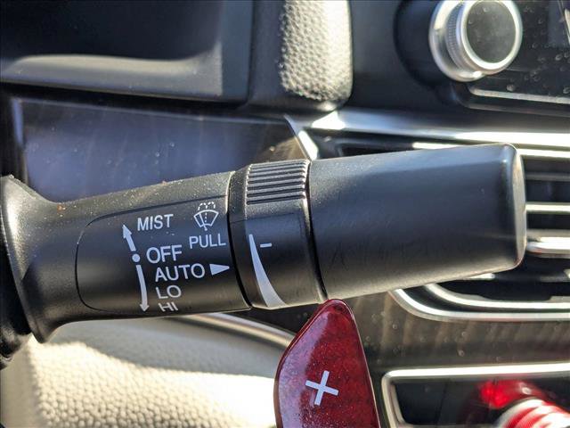 Used 2020 Honda Accord Touring image 5