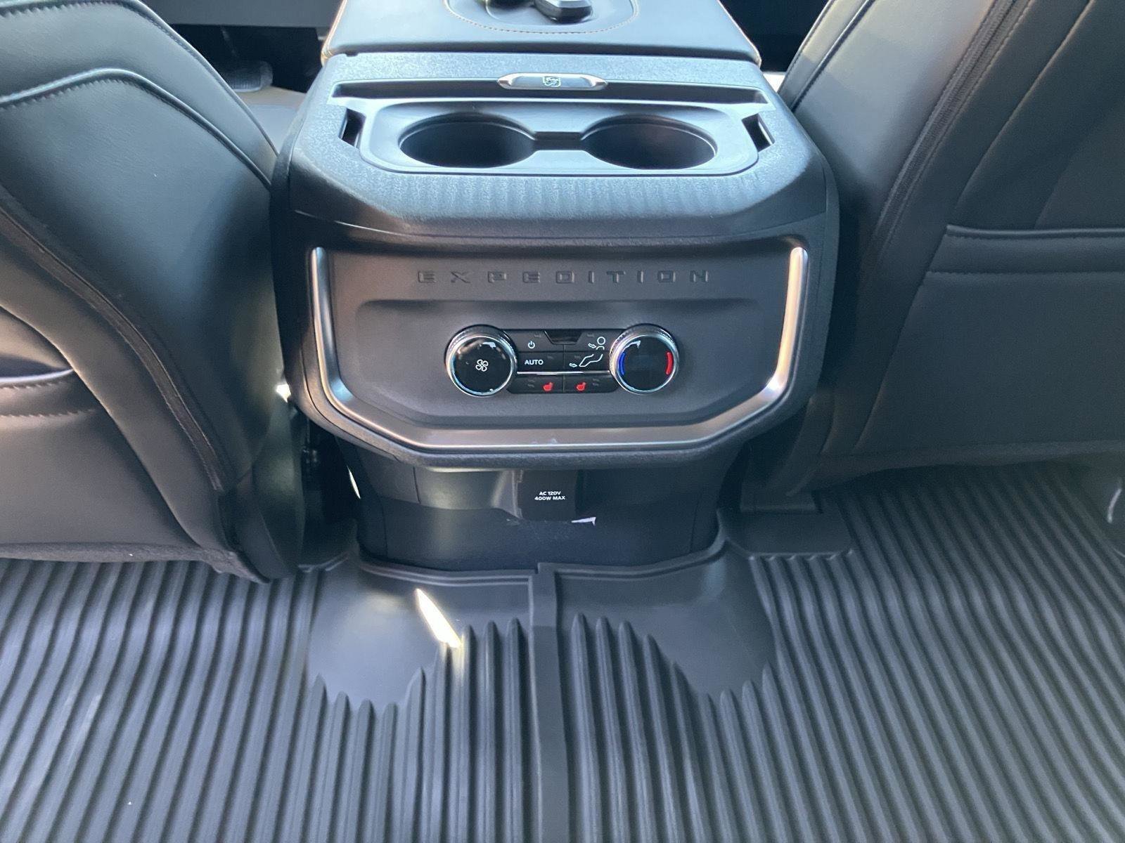 New 2026 Ford Expedition Tremor image 23