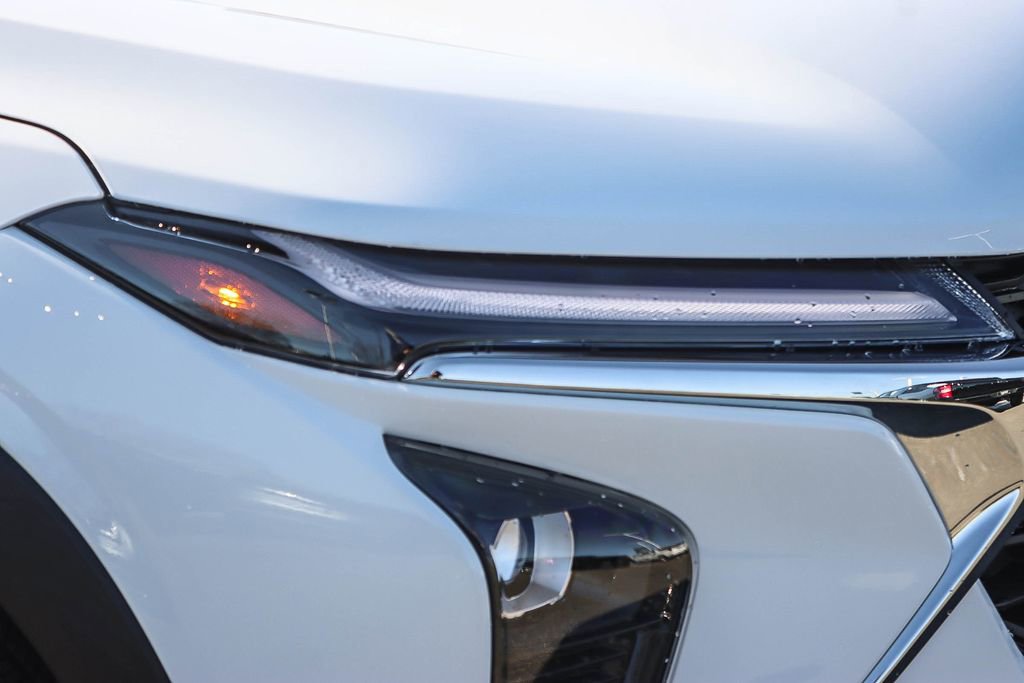 Used 2026 Chevrolet Trax LT w/ Driver Confidence Package image 7