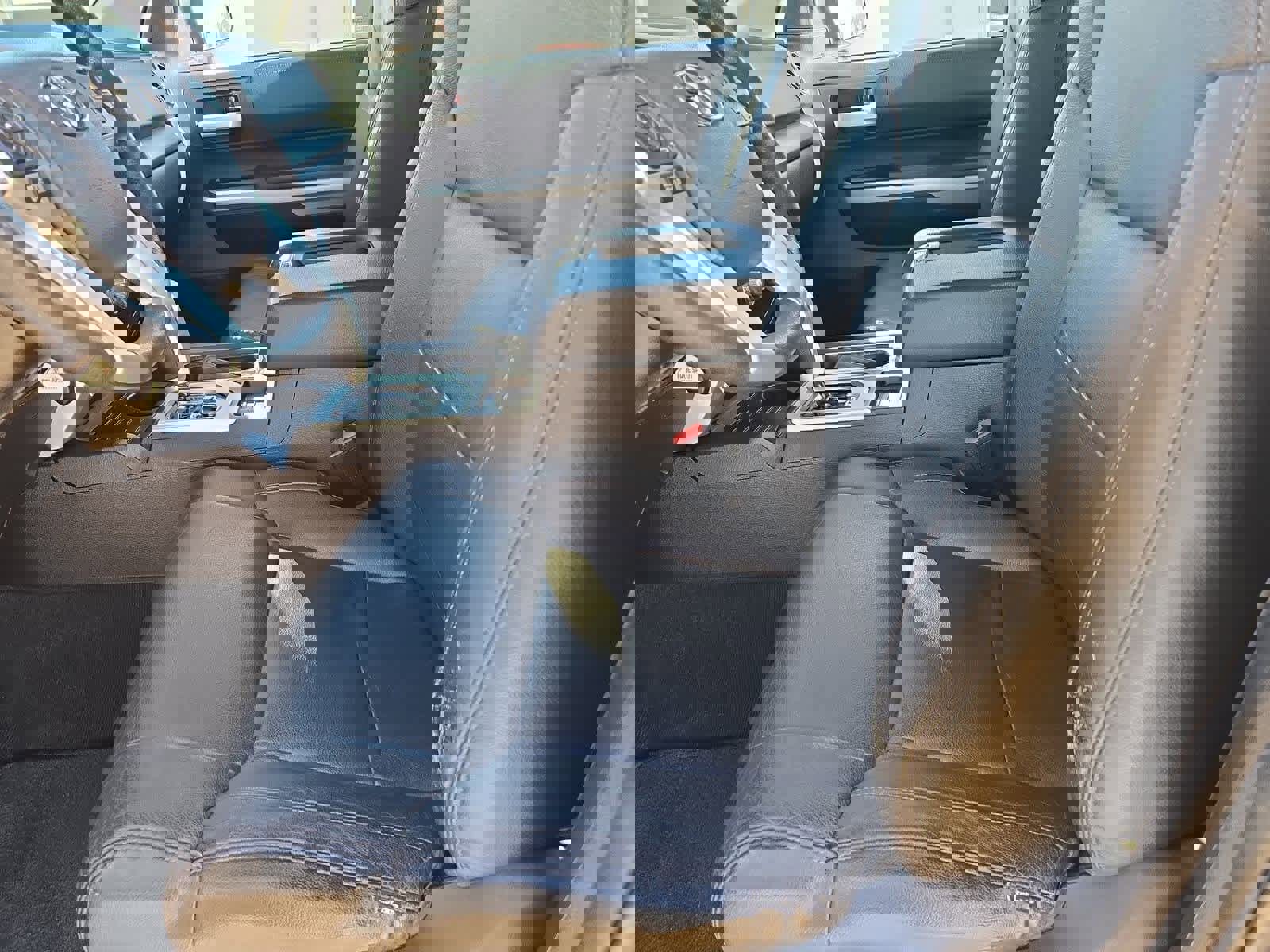 Used 2016 Toyota Tundra SR5 image 16