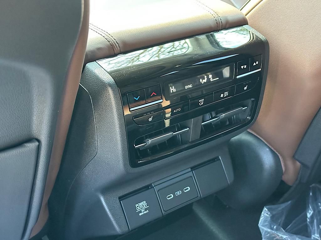 New 2026 Acura MDX w/ Advance Package image 14