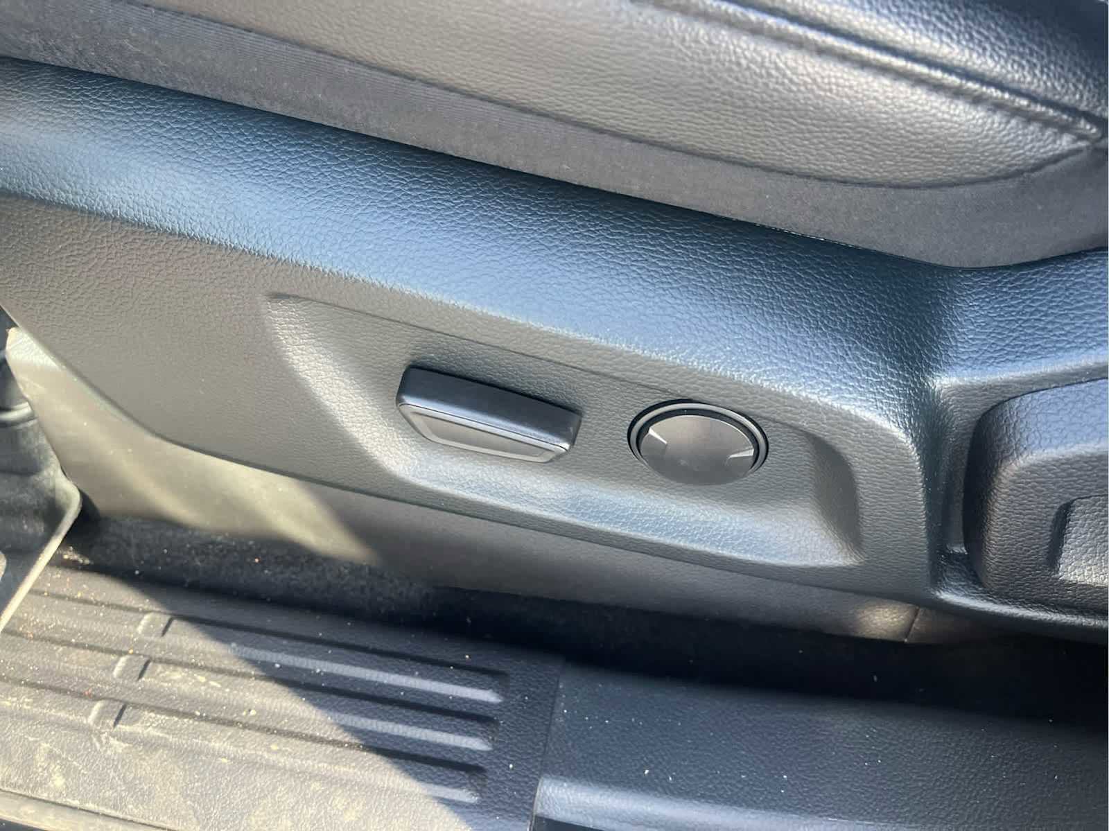 Used 2022 Ford Ranger Lariat w/ FX4 Off-Road Package image 25