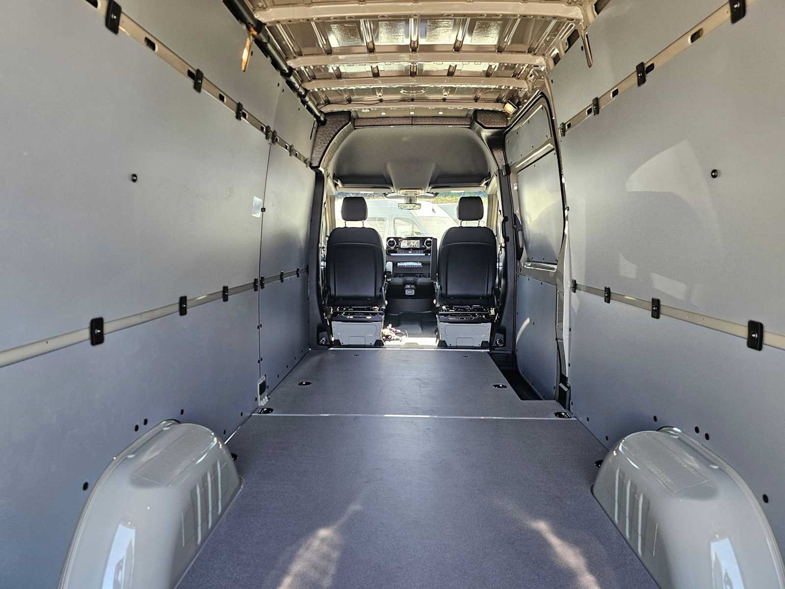 New 2026 Mercedes-Benz Sprinter 2500 image 18