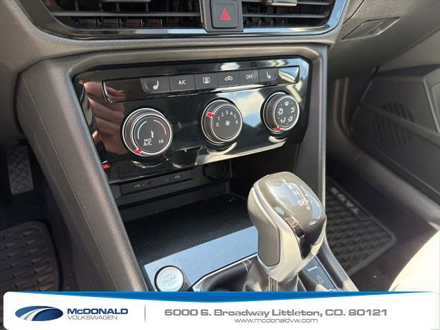 Used 2025 Volkswagen Taos S AWD/4WD image 7