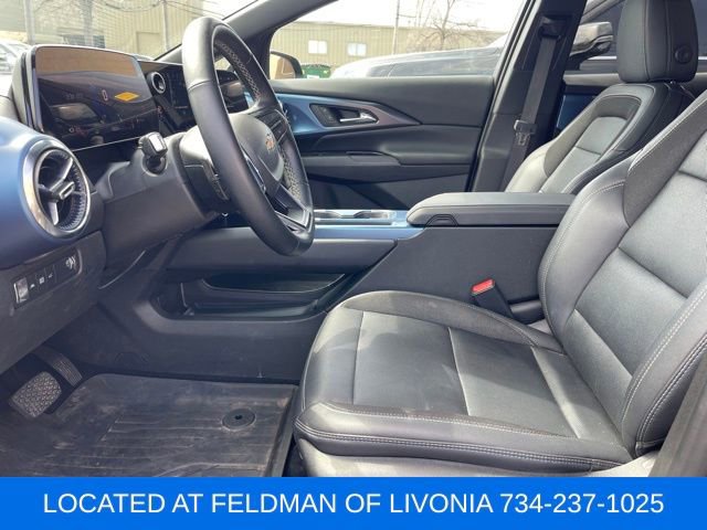Used 2024 Chevrolet Equinox EV LT image 6