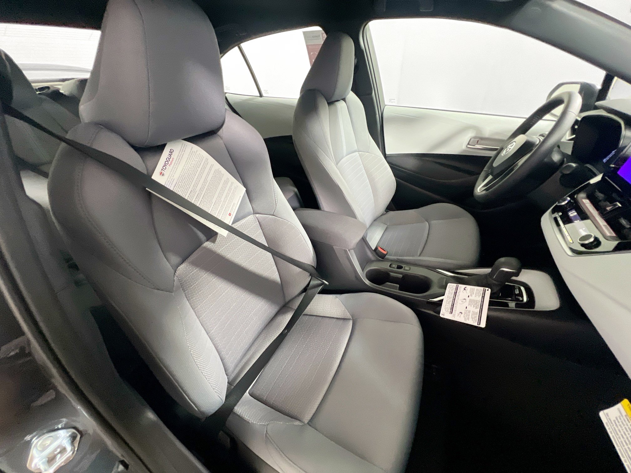 New 2026 Toyota Corolla SE FWD image 31