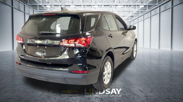 Used 2024 Chevrolet Equinox LS FWD image 9