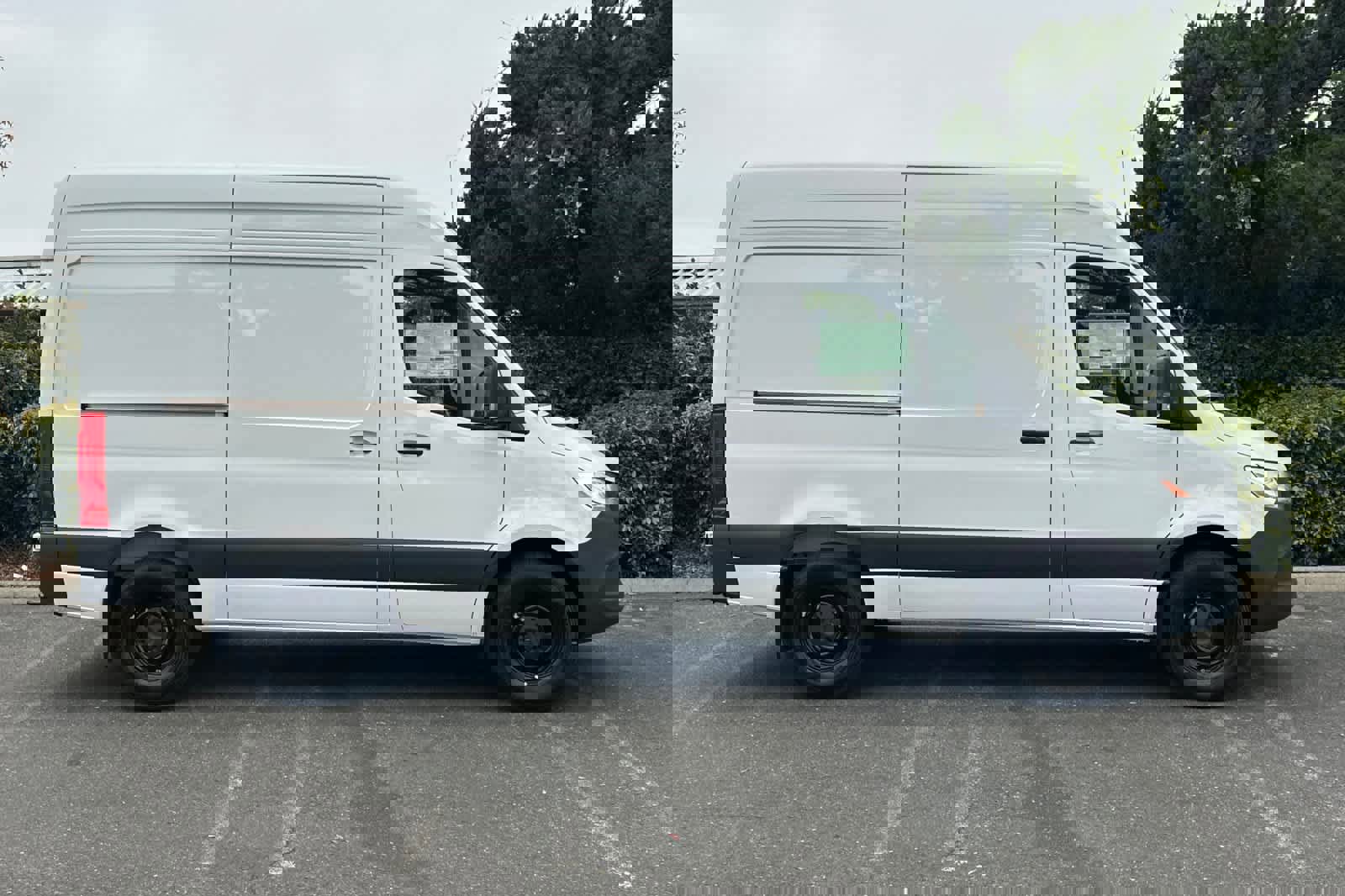 New 2026 Mercedes-Benz Sprinter 2500 image 2
