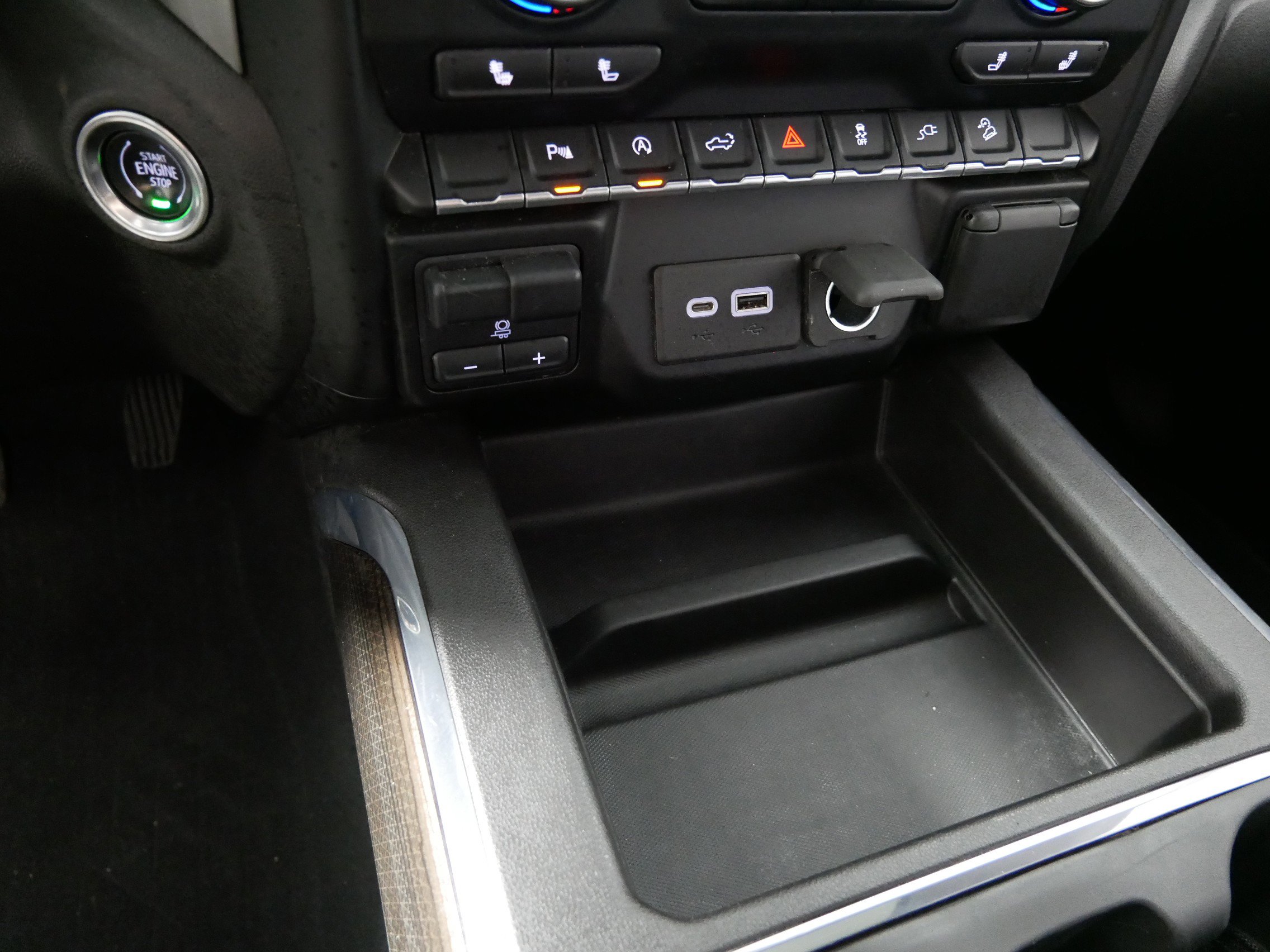 Used 2020 Chevrolet Silverado 1500 RST image 29