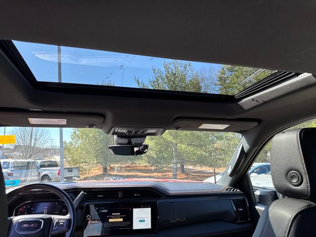 Used 2024 GMC Sierra 2500 AT4 w/ AT4 Premium Plus Package image 15