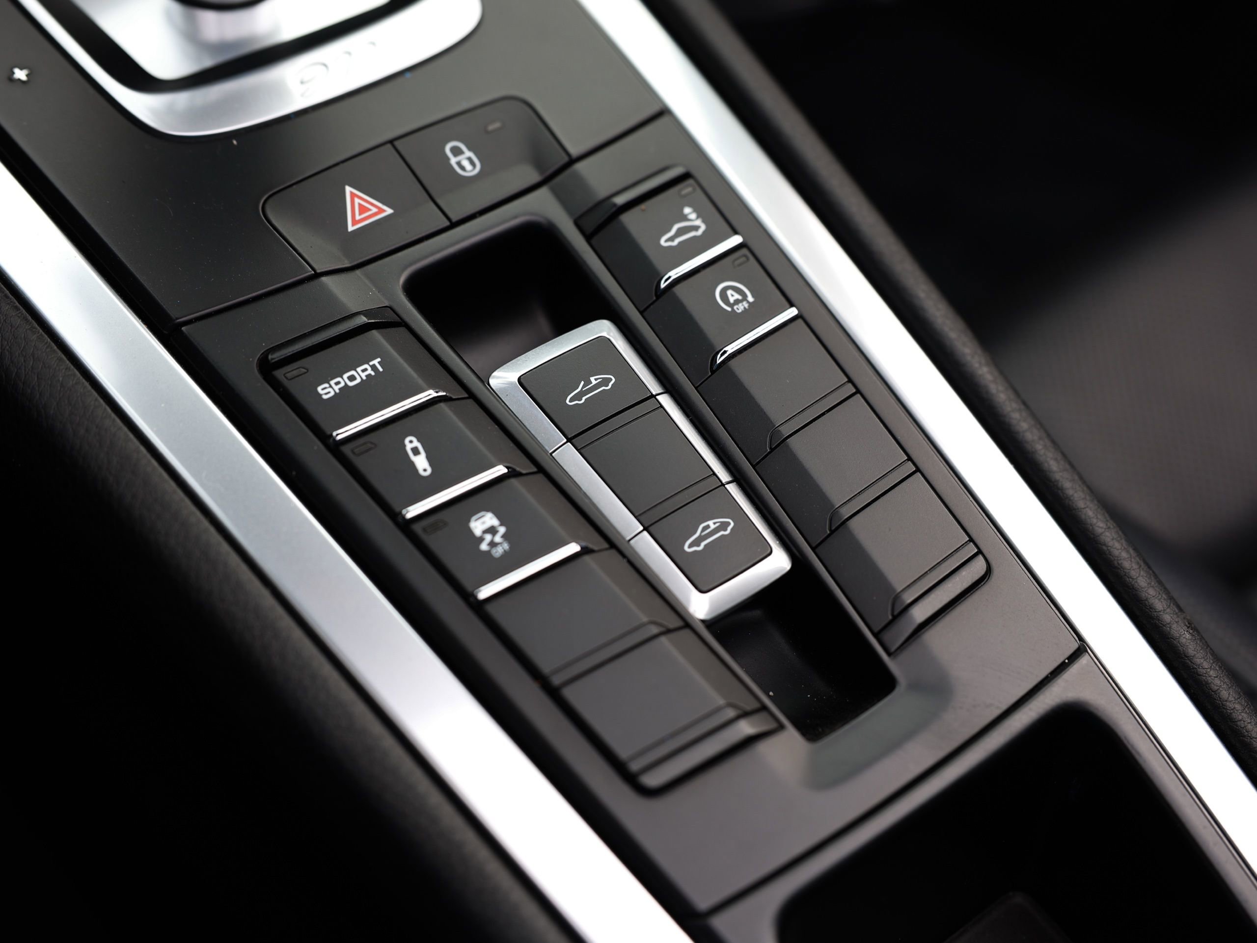 Used 2017 Porsche 911 Targa 4S image 40