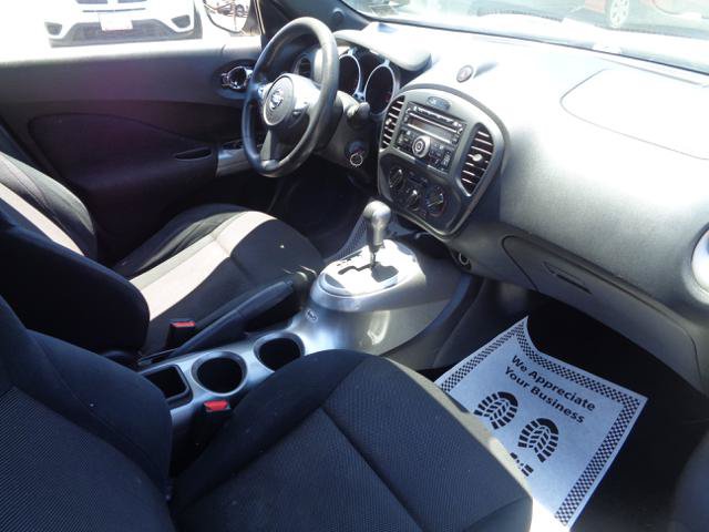 Used 2014 Nissan Juke S AWD/4WD image 15