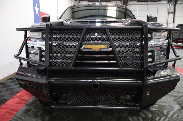 Used 2020 Chevrolet Silverado 3500 High Country w/ Safety Package II AWD/4WD image 4