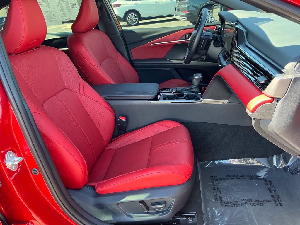 Used 2026 Toyota Camry XSE FWD image 22