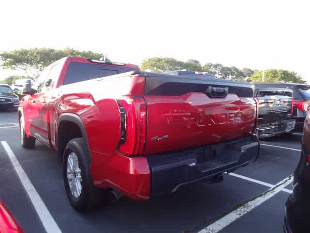 Used 2022 Toyota Tundra SR5 w/ SR5 Convenience Package AWD/4WD image 5
