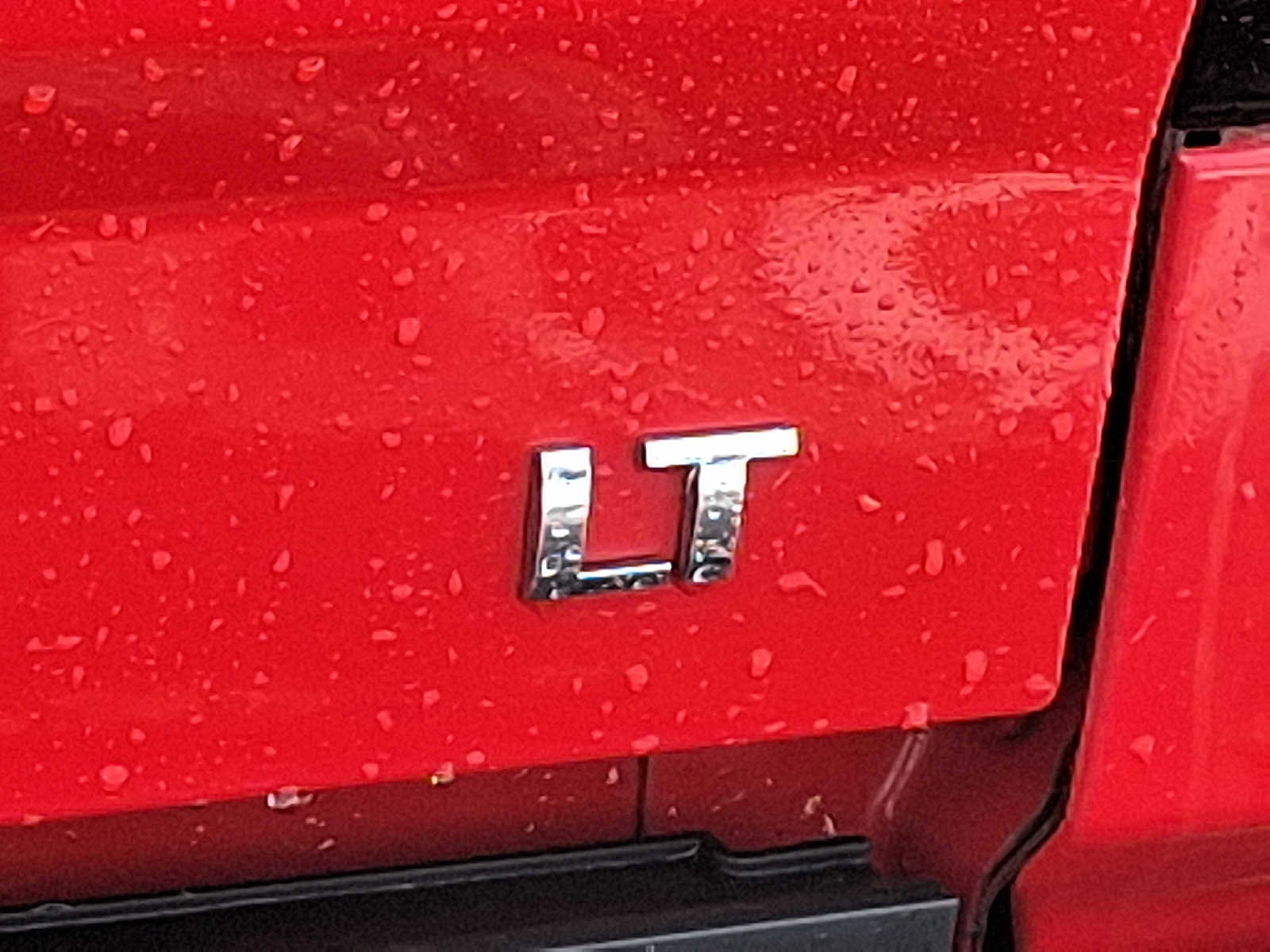 Used 2018 Chevrolet Silverado 1500 LT w/ All Star Edition image 30