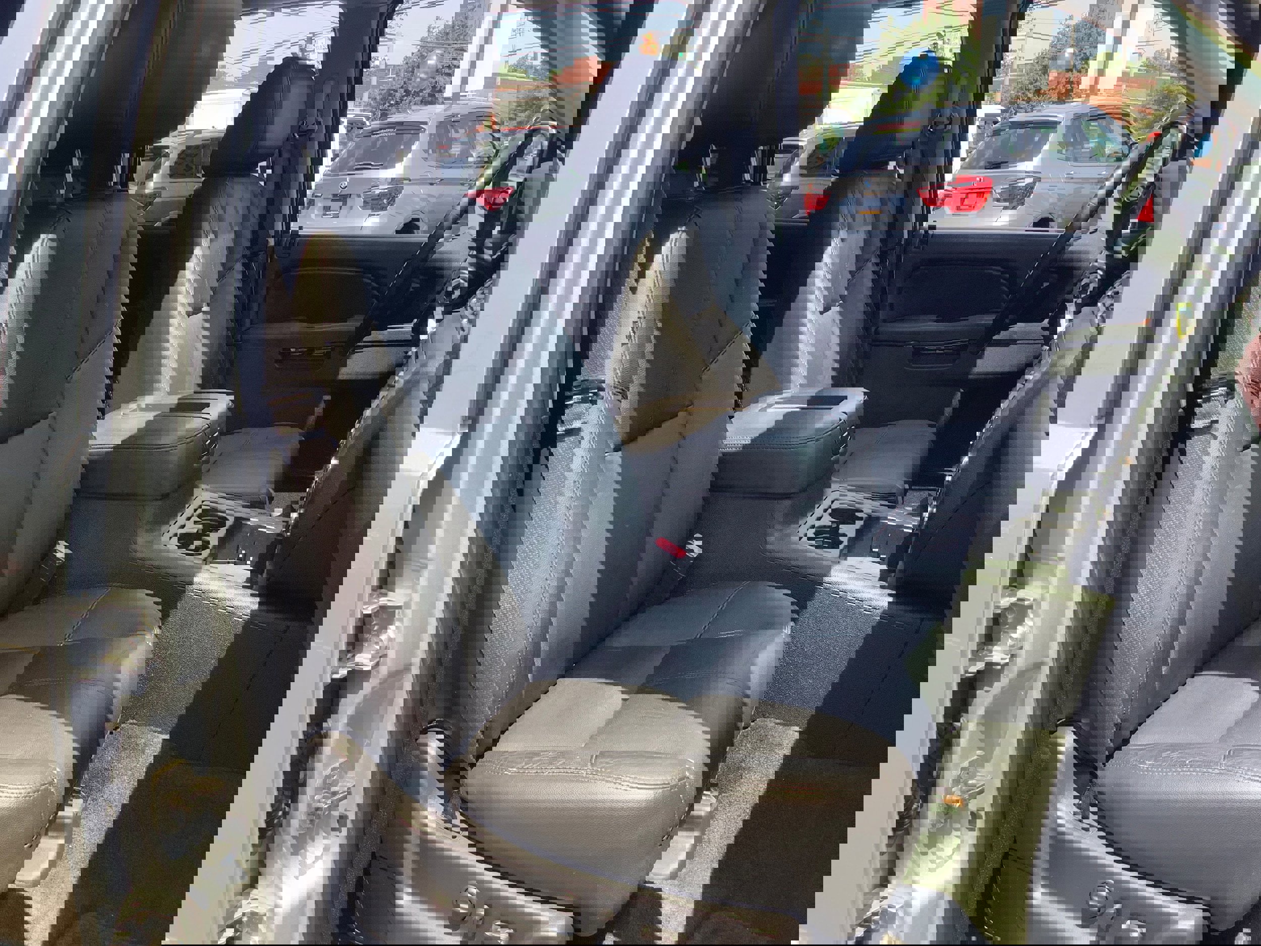 Used 2013 GMC Yukon SLT image 17