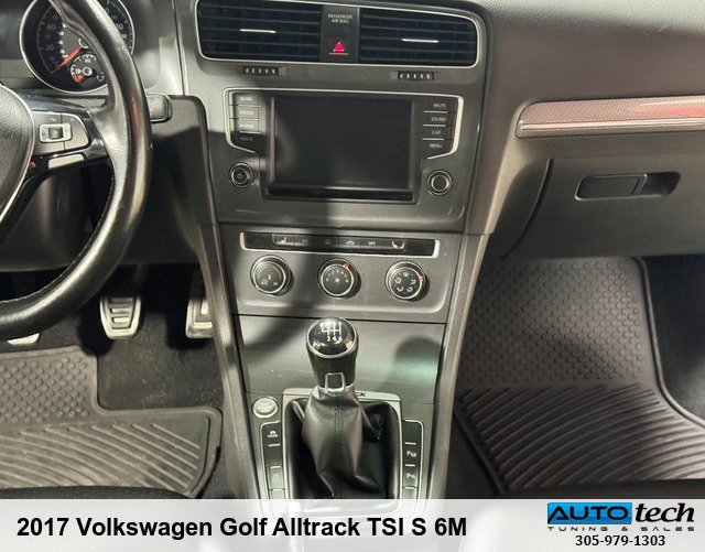 Used 2017 Volkswagen Golf Alltrack SE image 40