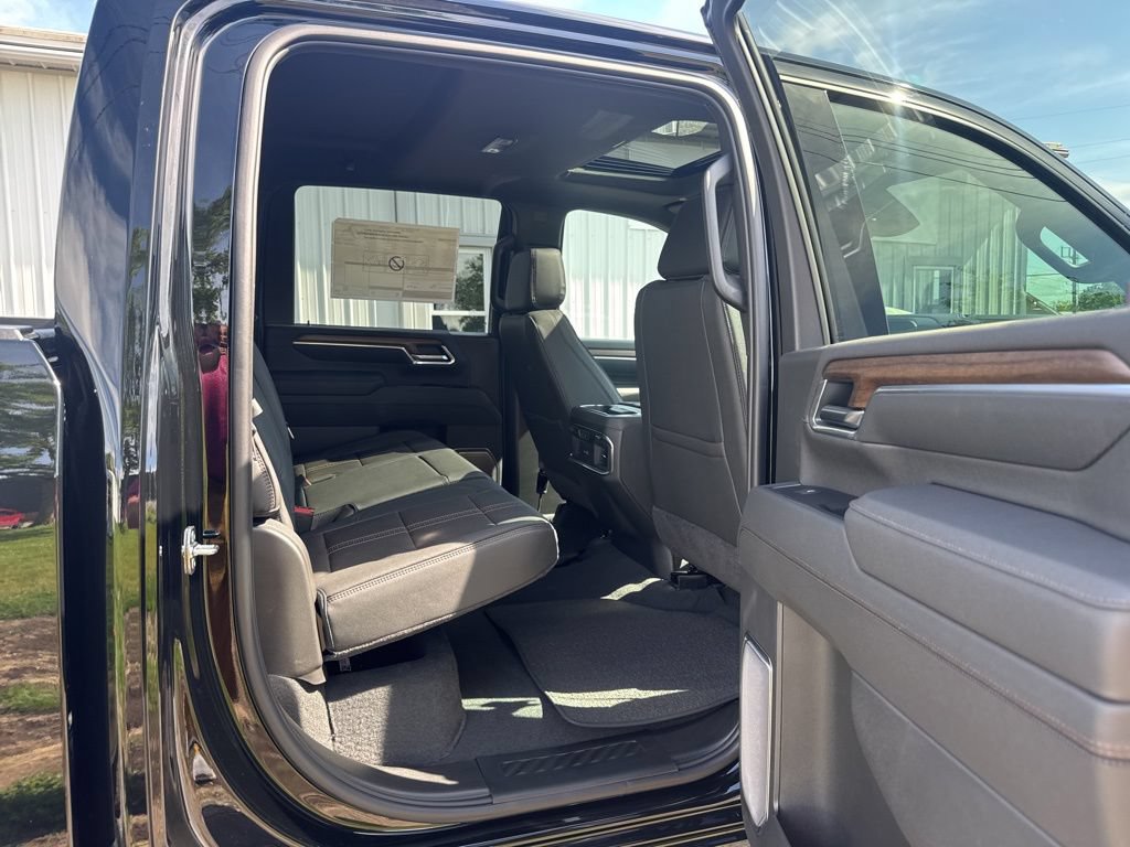 New 2026 Chevrolet Silverado 3500 High Country w/ Technology Package AWD/4WD image 25