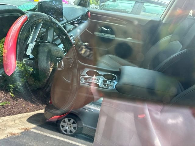 Used 2023 Honda Pilot Touring image 14