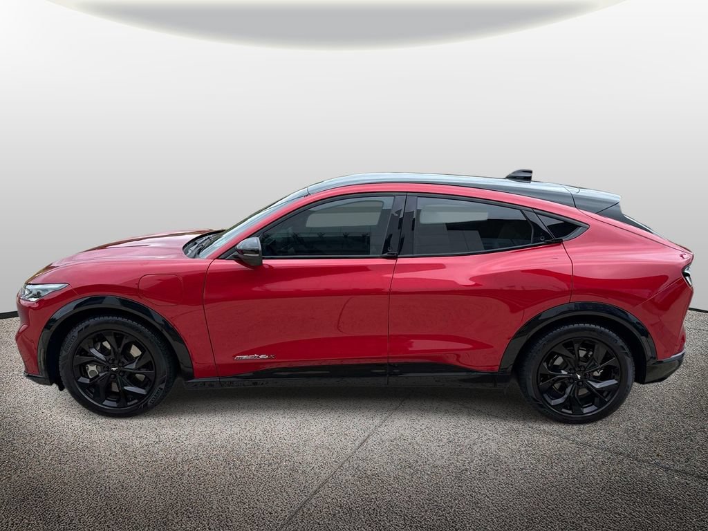 Used 2022 Ford Mustang Mach-E Premium AWD/4WD image 3