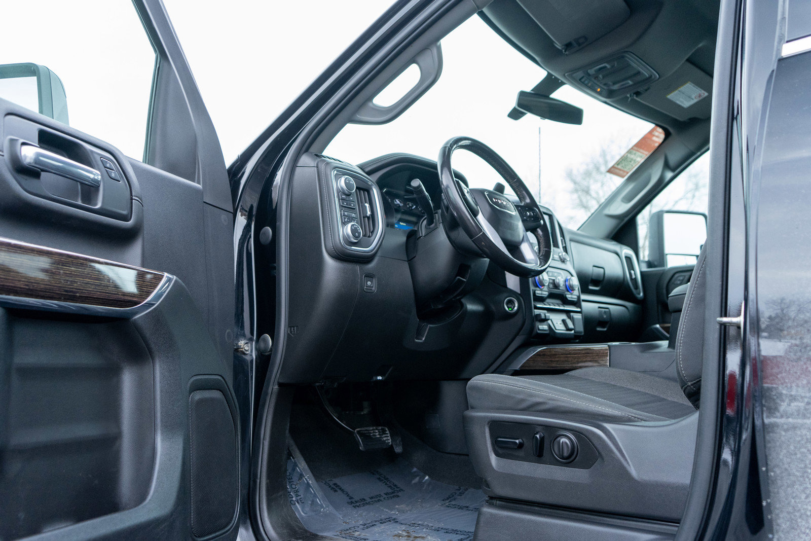 Used 2021 GMC Sierra 2500 SLE w/ SLE Value Package; image 13