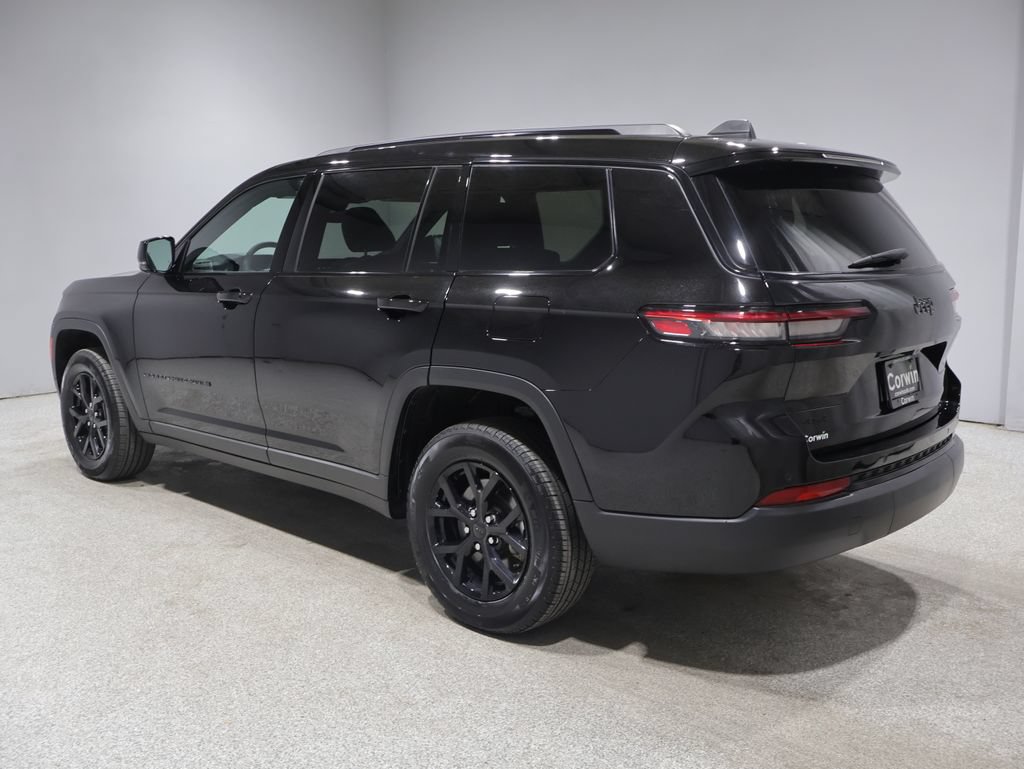 Used 2024 Jeep Grand Cherokee L Altitude AWD/4WD image 4