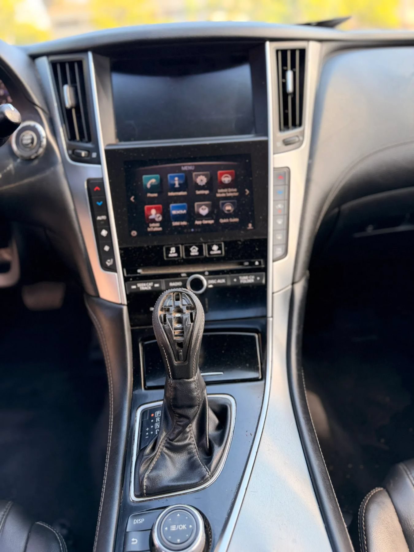 Used 2017 INFINITI Q60 2.0t w/ Moonroof Package RWD image 19