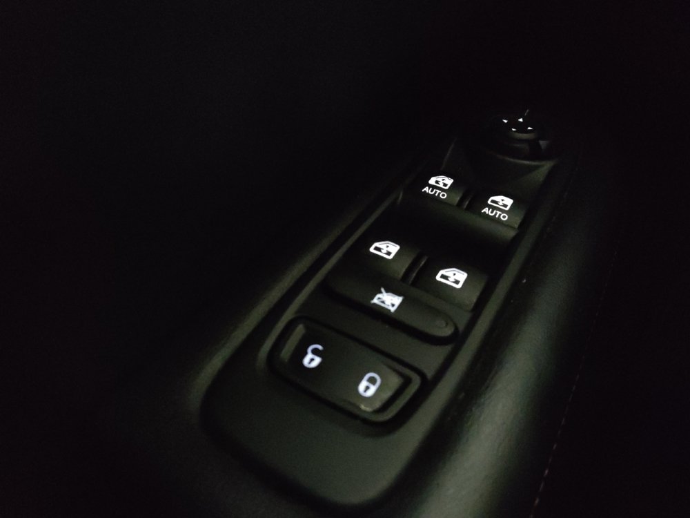 Used 2021 Jeep Compass Limited FWD image 27
