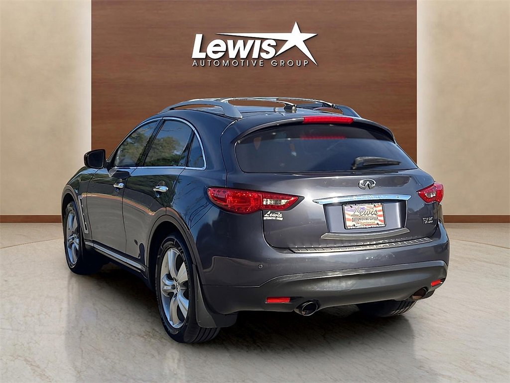 Used 2010 INFINITI FX35 2WD w/ Navigation Pkg image 3