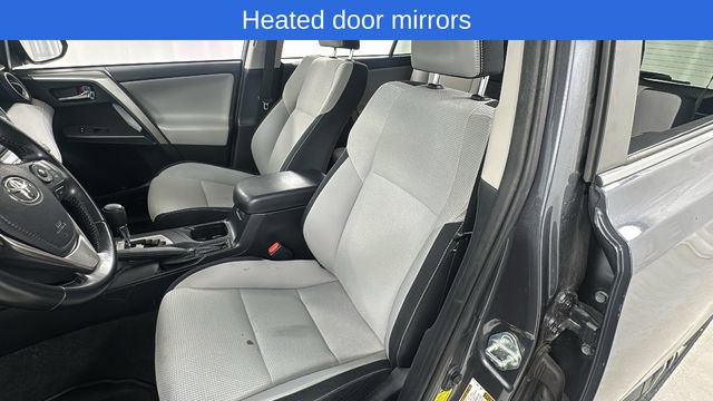Used 2018 Toyota RAV4 XLE image 10
