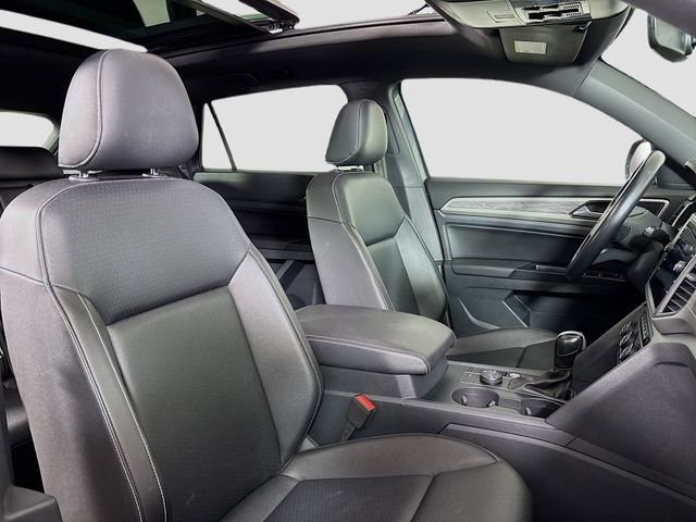 Used 2020 Volkswagen Atlas Cross Sport SE image 29