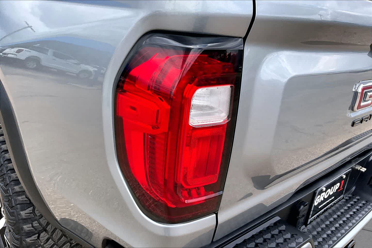 Used 2024 GMC Canyon AT4X AWD/4WD image 28