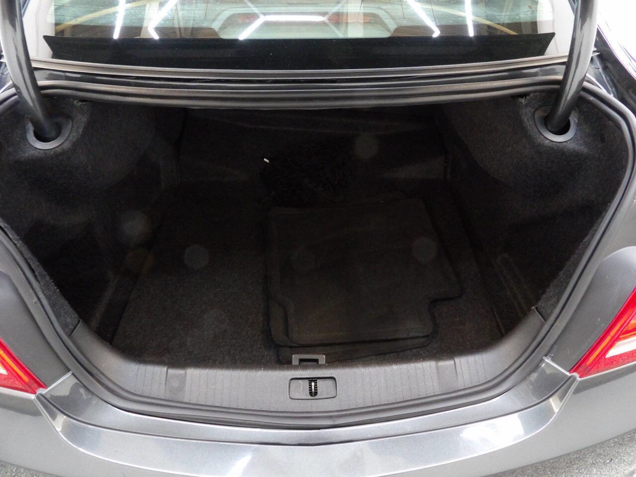 Used 2016 Buick LaCrosse Leather FWD image 13