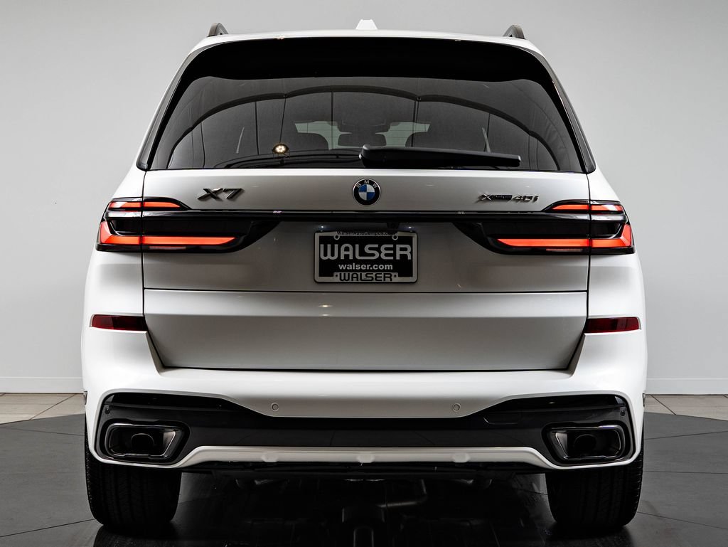 New 2027 BMW X7 xDrive40i w/ Executive Package AWD/4WD image 7