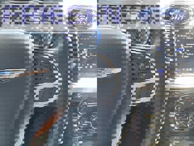 Used 2018 Chrysler 300 Touring w/ Sport Appearance Package image 12