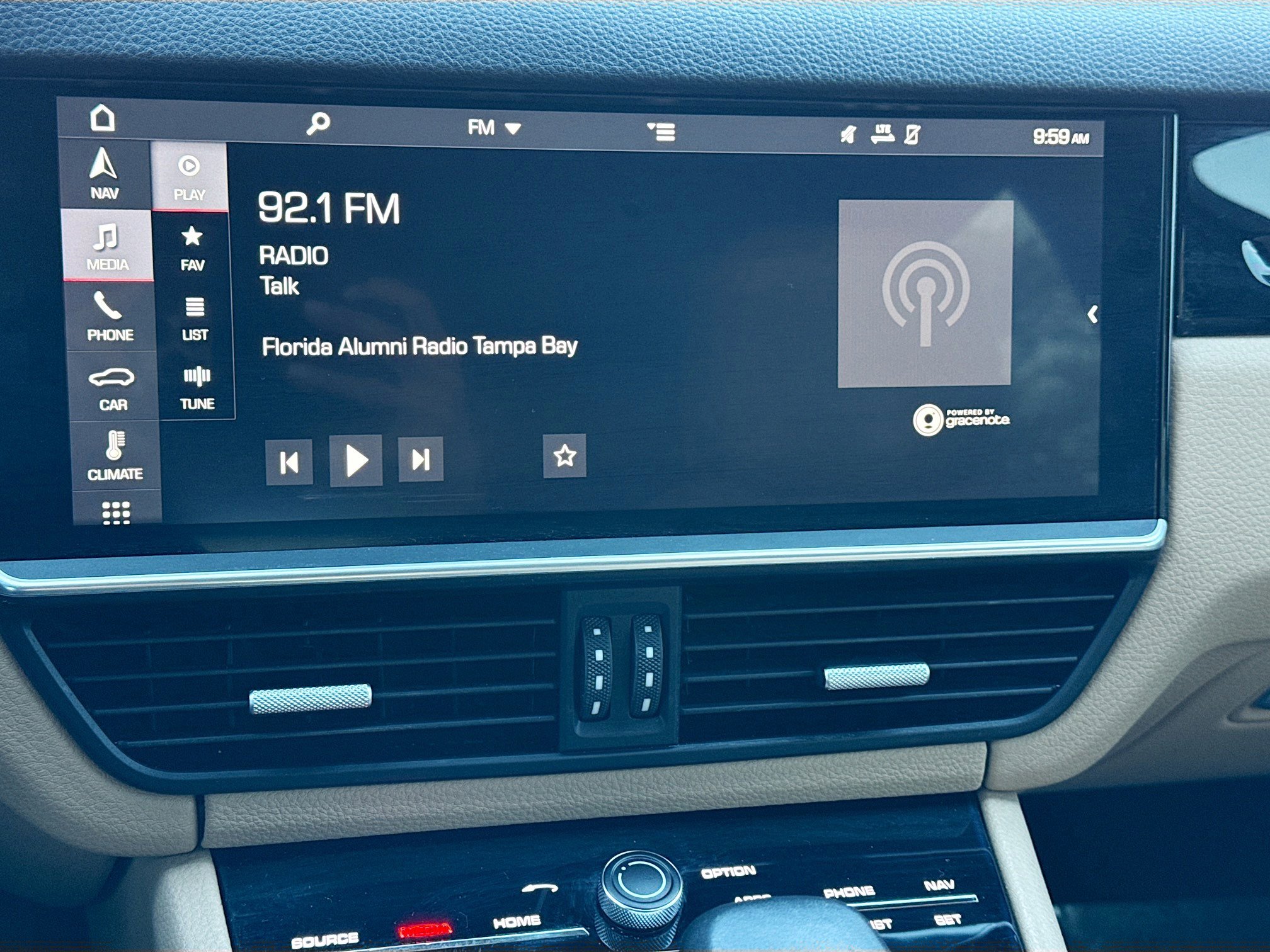 Used 2019 Porsche Cayenne AWD/4WD image 31