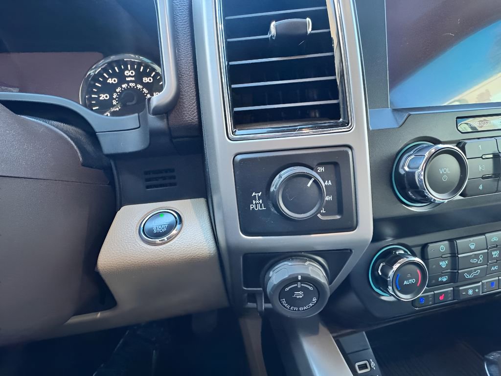 Used 2019 Ford F150 Lariat image 16
