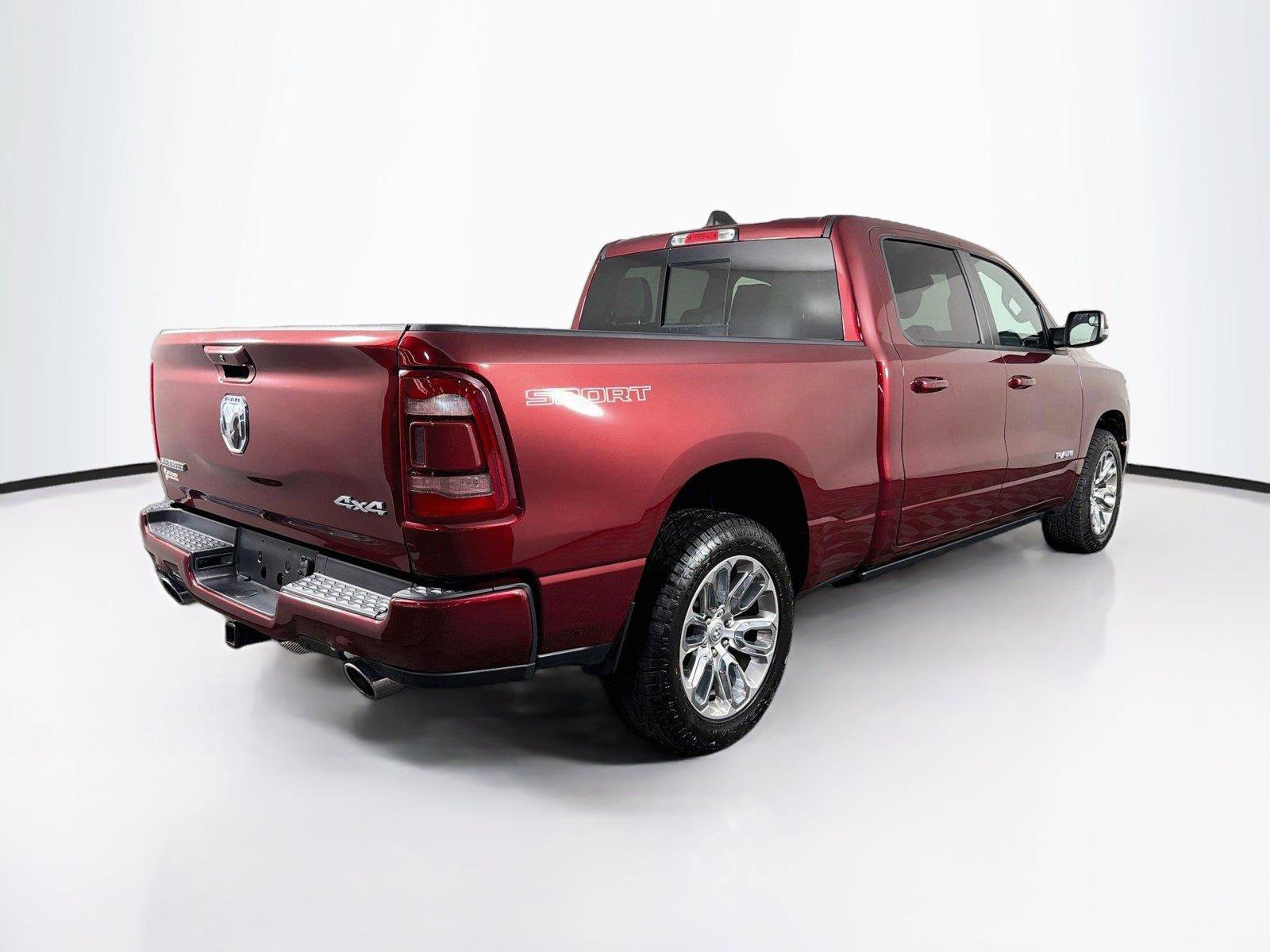 Used 2023 RAM 1500 Laramie AWD/4WD image 11