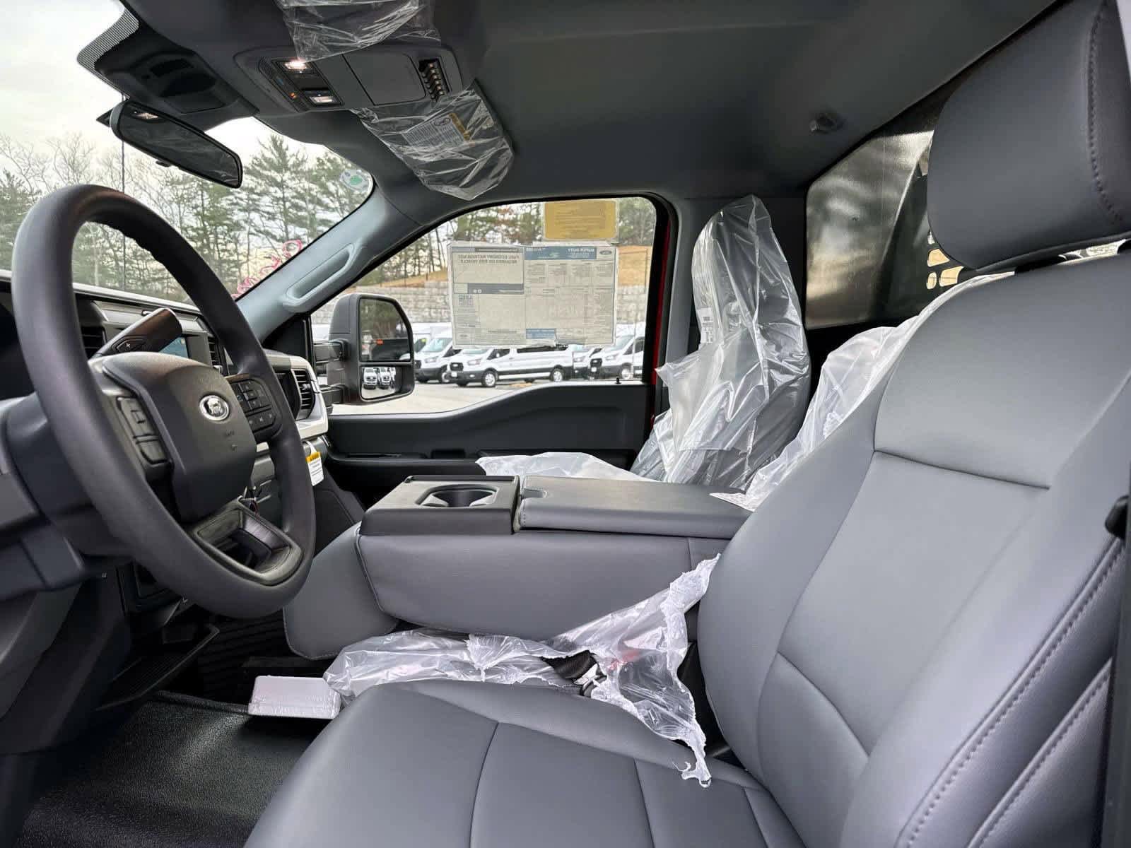 New 2026 Ford F550 4x4 Regular Cab Super Duty image 13