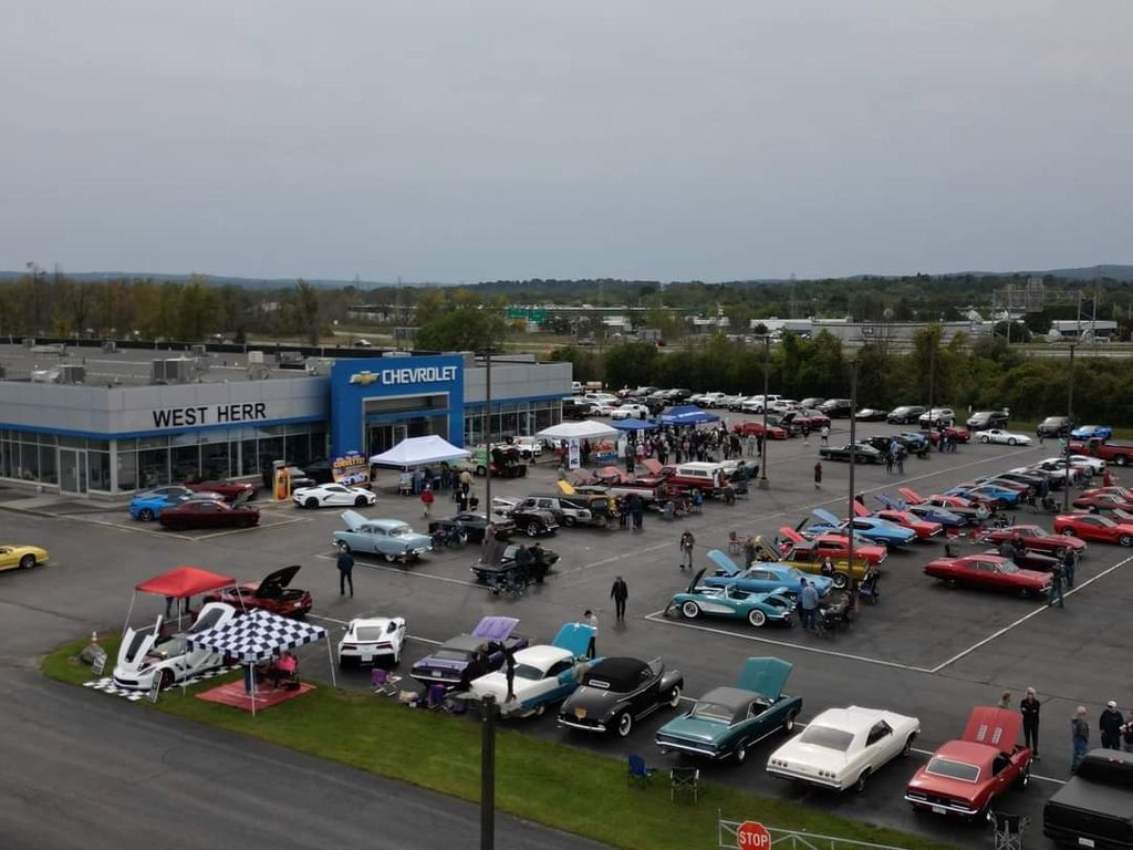 Used 2021 Chevrolet Silverado 1500 LT Trail Boss w/ Convenience Package II image 14