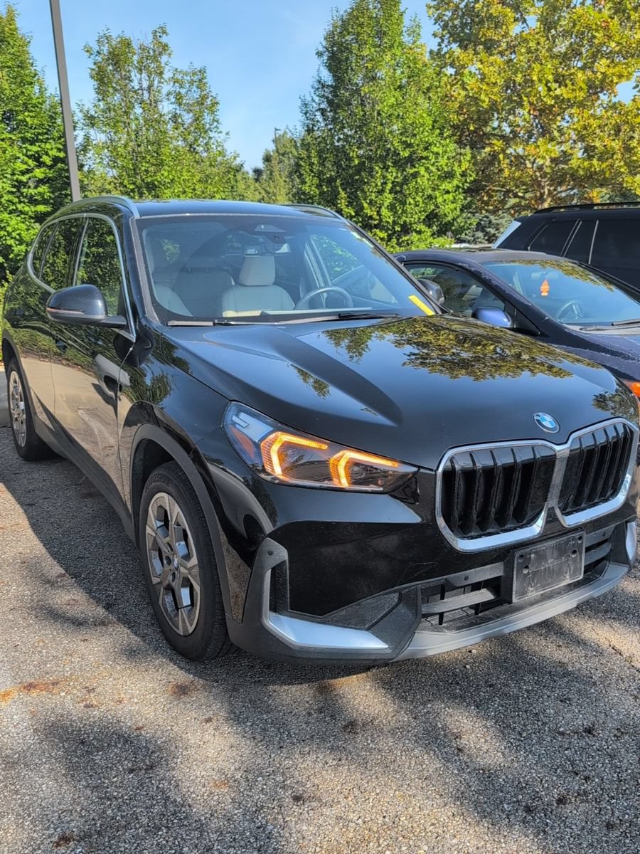 Used 2023 BMW X1 xDrive28i w/ Convenience Package AWD/4WD image 5