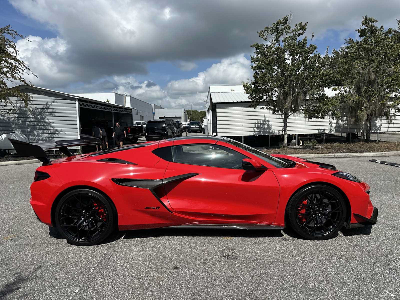 Used 2025 Chevrolet Corvette ZR1 w/ ZR1 Carbon Fiber Aero Package RWD image 7
